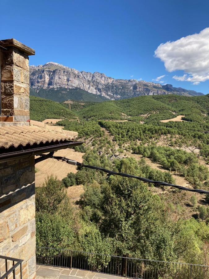 Vistas A La Montana En Un Pueblo Con Encanto. El Pueyo de Araguás المظهر الخارجي الصورة